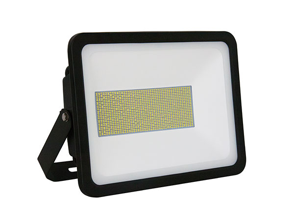Series AIII Flood Light
